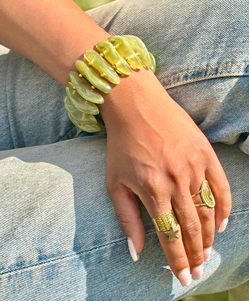 Bracelet Élastique Pierres Vertes & Perles Dorées